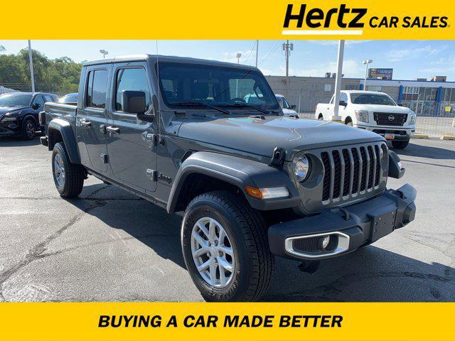 2023 jeep gladiator sport s