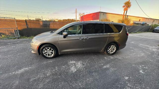 2018 chrysler pacifica lx