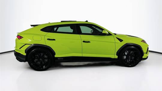 2024 Lamborghini Urus