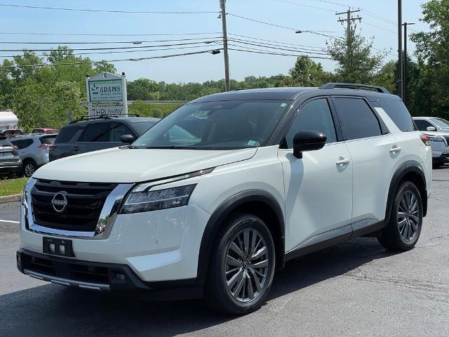 2023 nissan pathfinder sl