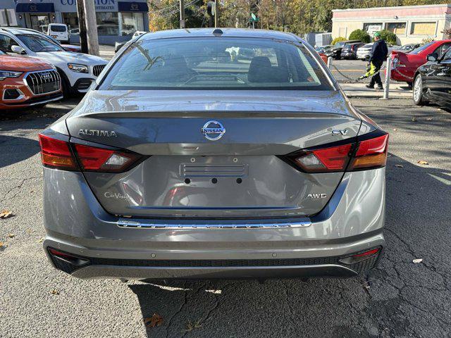 2021 nissan altima 2.5 sv