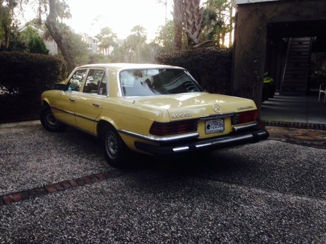 1979 mercedes benz 300sd - maple yellow