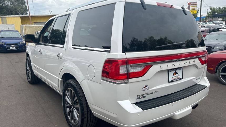2016 lincoln navigator select
