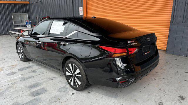 2021 nissan altima 2.5 sv
