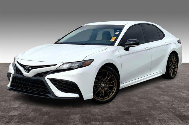 2023 toyota camry se
