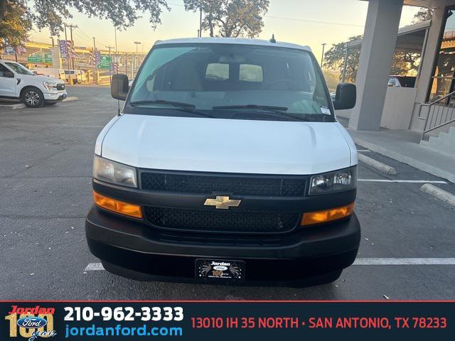 2022 chevrolet express 3500 rwd 3500 extended wheelbase ls