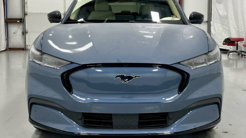 2023 ford mustang mach-e premium