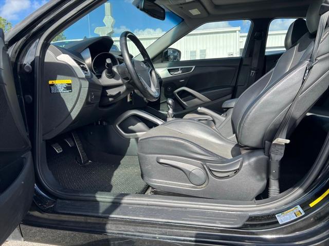 2013 hyundai veloster base