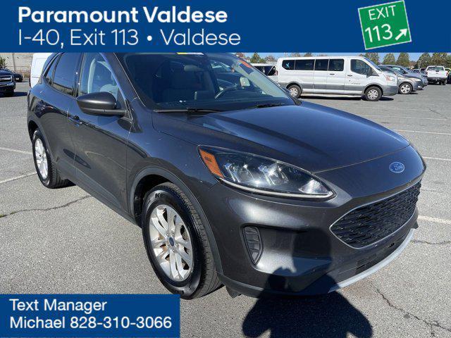 2020 ford escape se