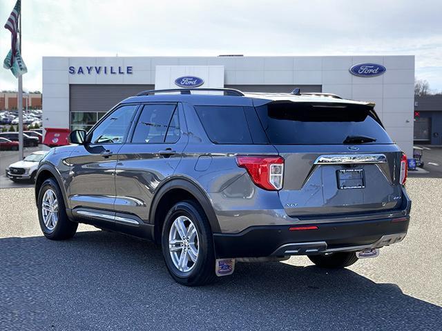 2021 ford explorer xlt