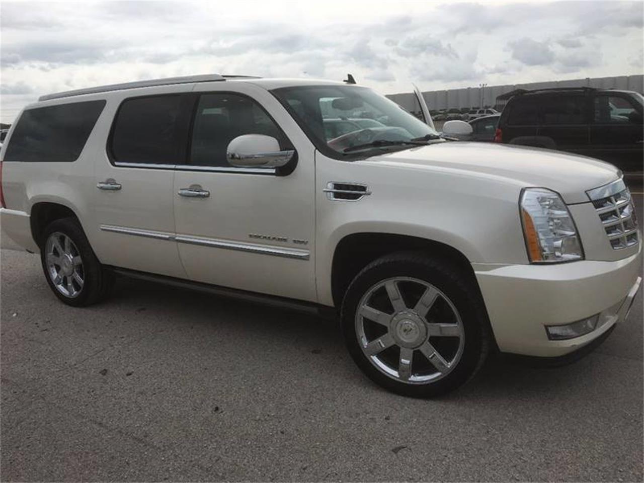 2011 cadillac escalade