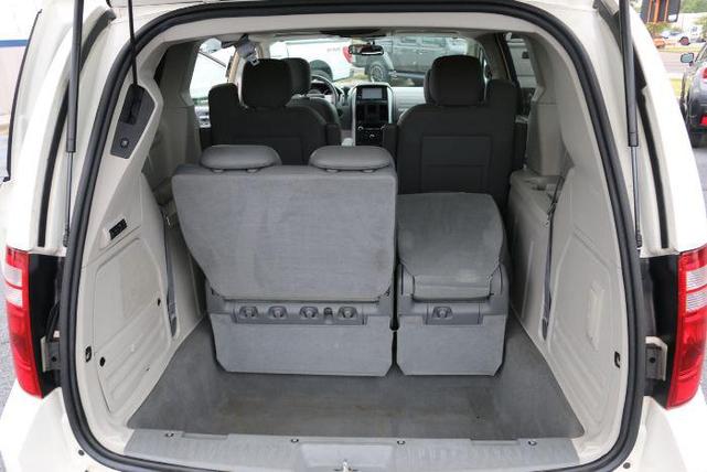 2008 dodge grand caravan sxt