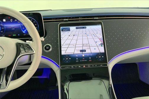 2022 mercedes-benz eqs 450+