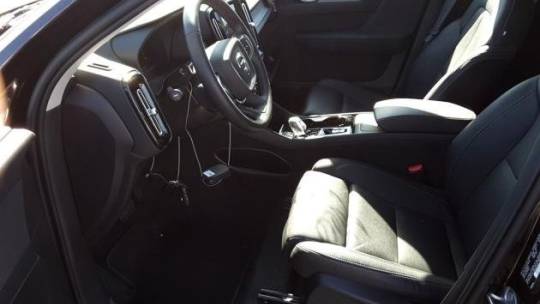 2024 Volvo XC40