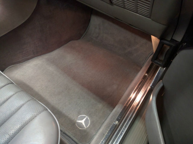 1989 mercedes 560sl 560 sl grey/grey very good condition, lots of recent service