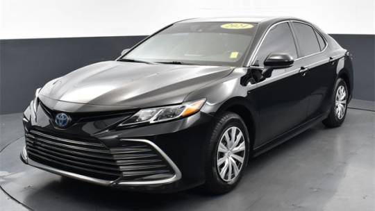2024 Toyota Camry hybrid le