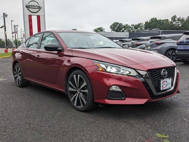 2021 nissan altima sr fwd