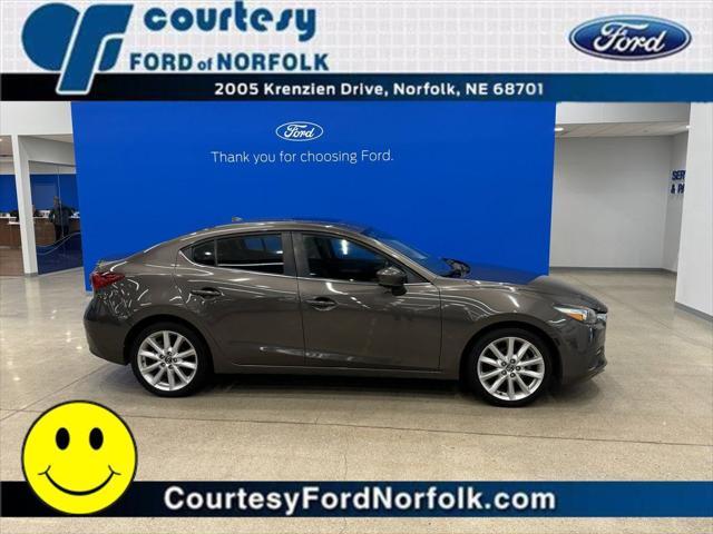 2017 mazda mazda3 touring