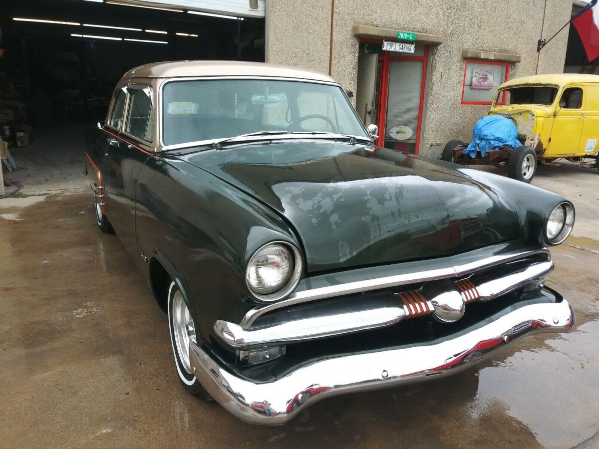 1953 ford custom 500 sedan green rwd automatic custom