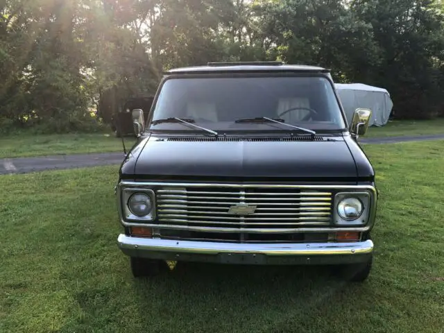 1977 chevy g20