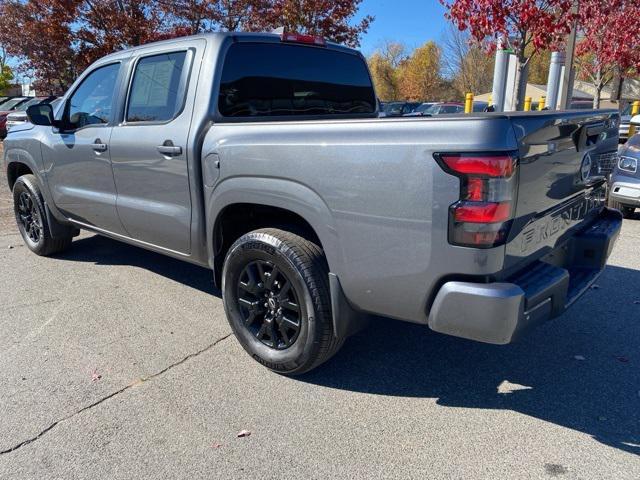 2023 nissan frontier sv