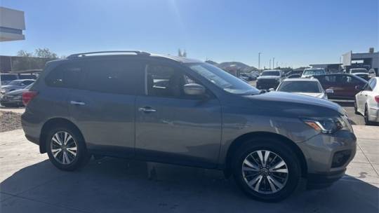 2020 Nissan Pathfinder