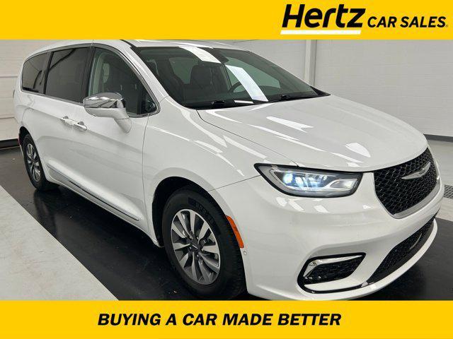 2022 chrysler pacifica hybrid limited
