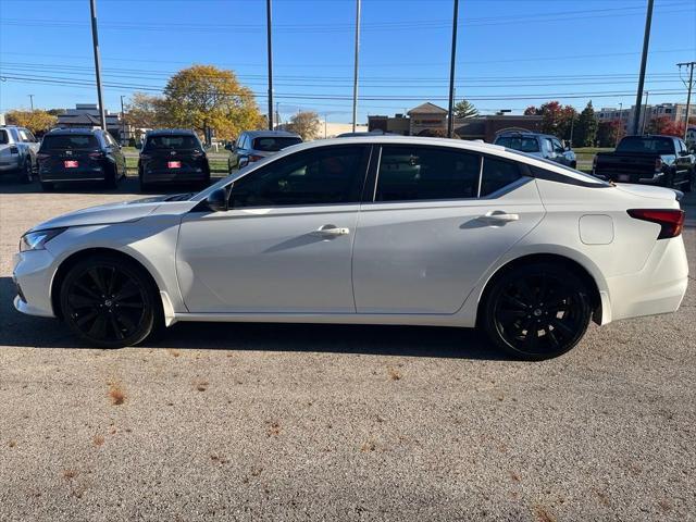 2022 nissan altima sr fwd