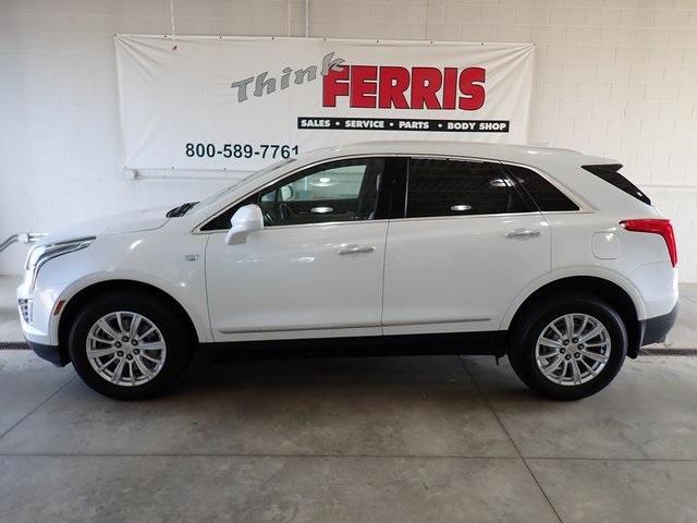 2018 cadillac xt5 base