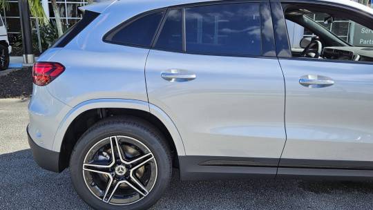 2025 Mercedes-Benz GLA