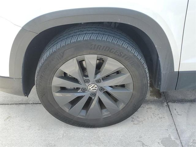 2022 volkswagen taos 1.5t s