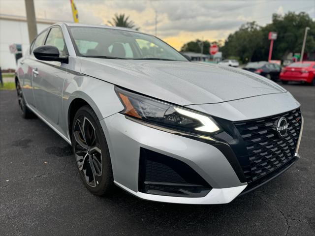2023 nissan altima sr fwd