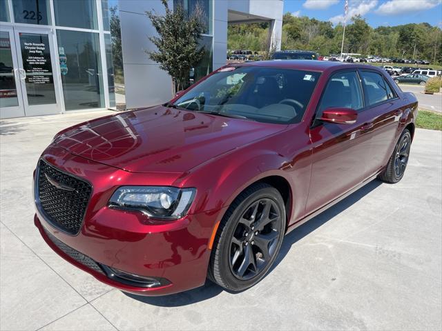 2023 chrysler 300 s