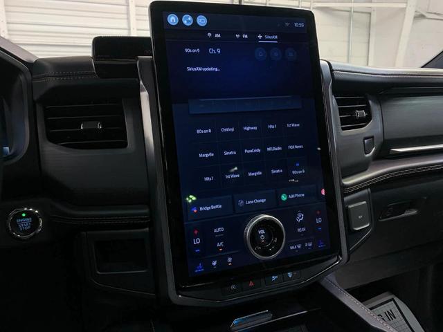 2022 ford expedition platinum