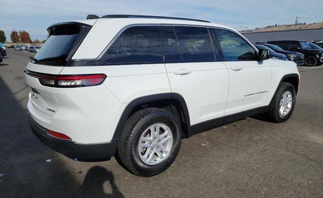 2023 jeep grand cherokee laredo