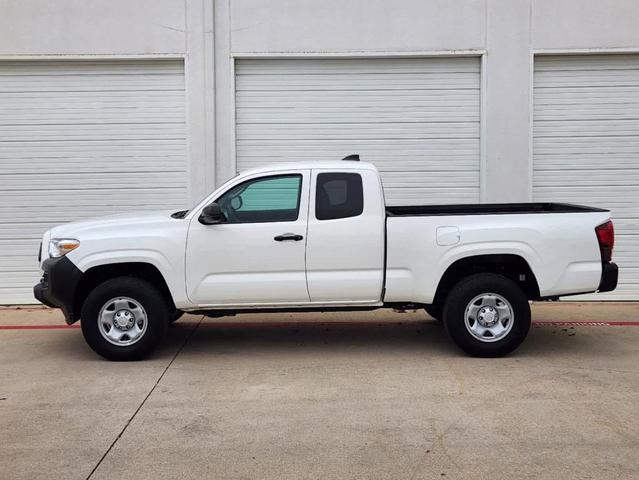 2023 toyota tacoma sr