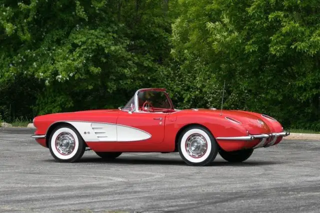 1959 chevrolet corvette 283c.i. v8 updated 350 automatic transmission 2 tops