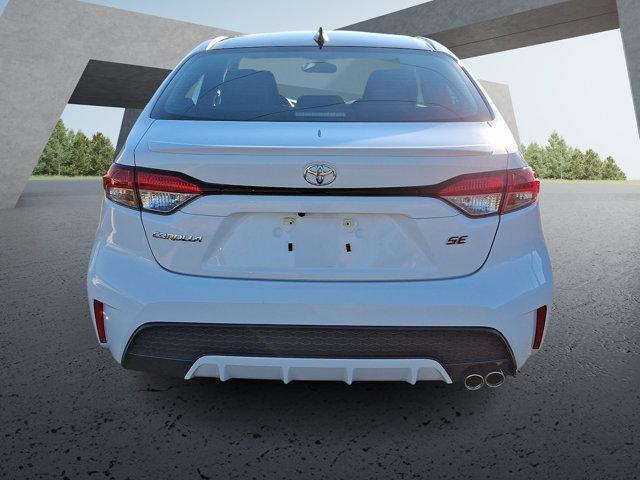 2022 toyota corolla se nightshade