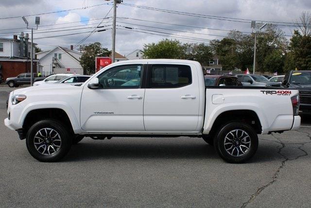 2021 toyota tacoma sr