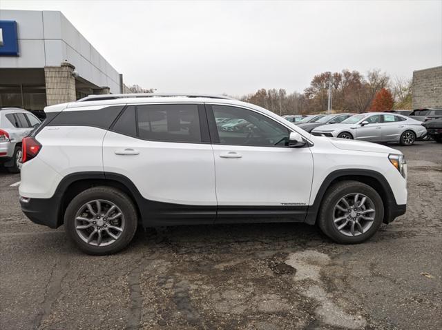 2022 gmc terrain slt