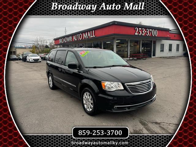 2016 chrysler town & country touring