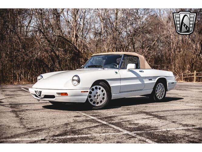 1991 alfa romeo spider in o'fallon, illinois