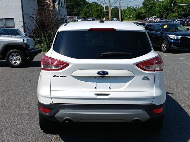 2016 ford escape se