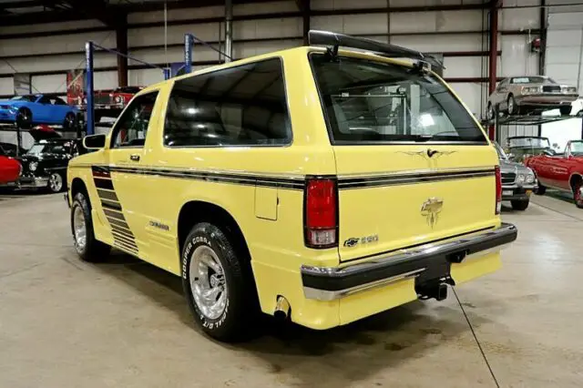 1987 chevrolet s10 blazer 238679 miles yellow suv 350ci v8 automatic