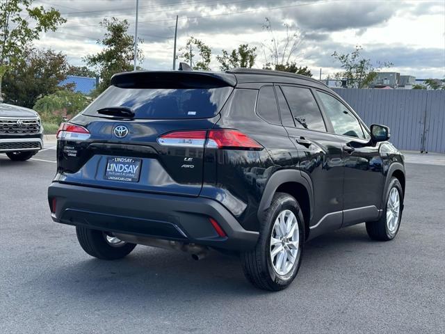 2023 toyota corolla cross le