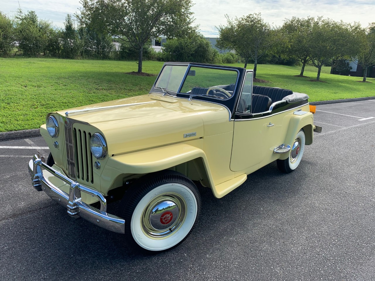1949 willys-overland jeepster