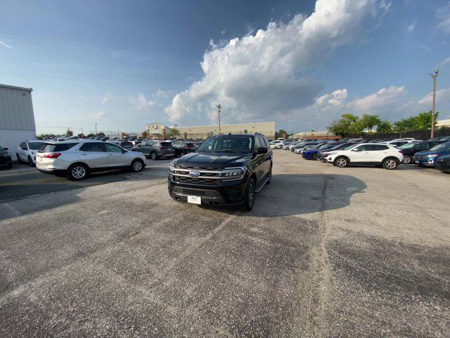 2023 ford expedition xlt