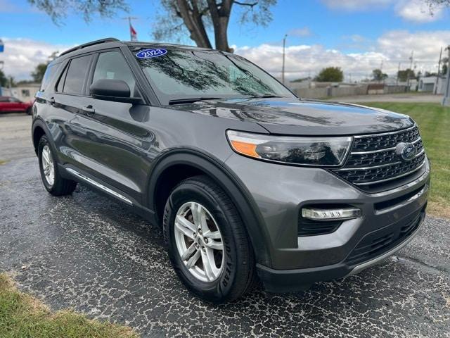 2023 ford explorer xlt