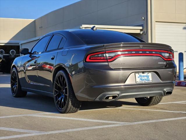 2015 dodge charger sxt