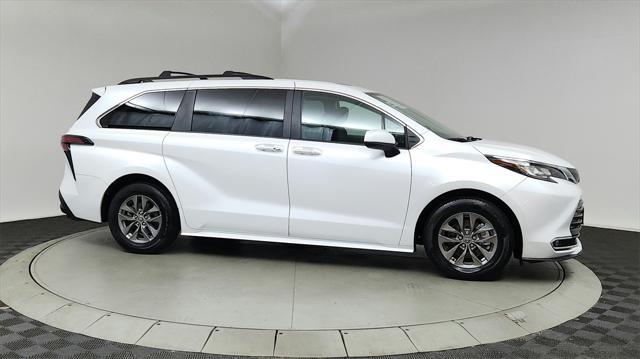 2022 toyota sienna xle 7 passenger